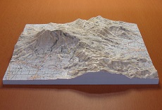 フルカラーの立体模型（筑波山）