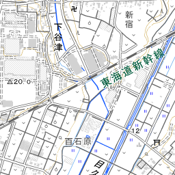 輪切り図鑑 クロスセクション―有名な18の建物や乗物の内部を見る